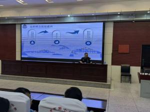法治护航成长！新乡市第十中学扎实开展秋季法治宣传周活动